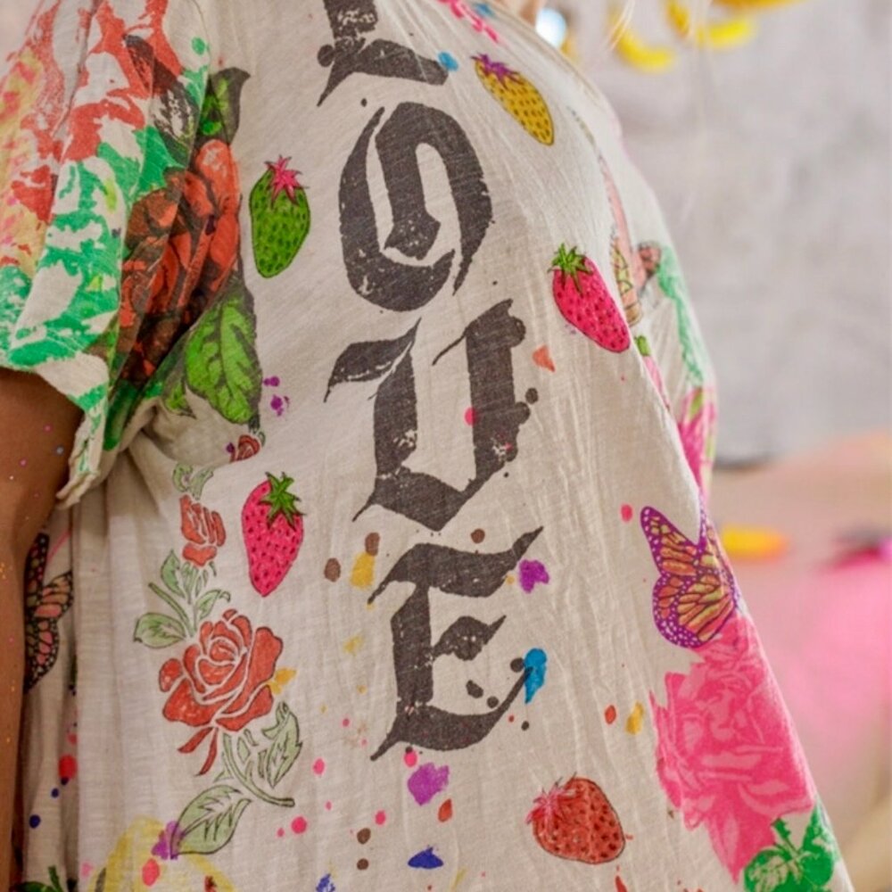 Magnolia Pearl Moonlight LOVE Paradise Tee - Picture 3 of 4